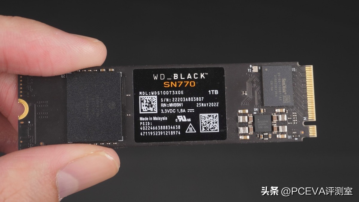 有缓存和无缓存的ssd固态硬盘,有缓存pcie4.0硬盘推荐
