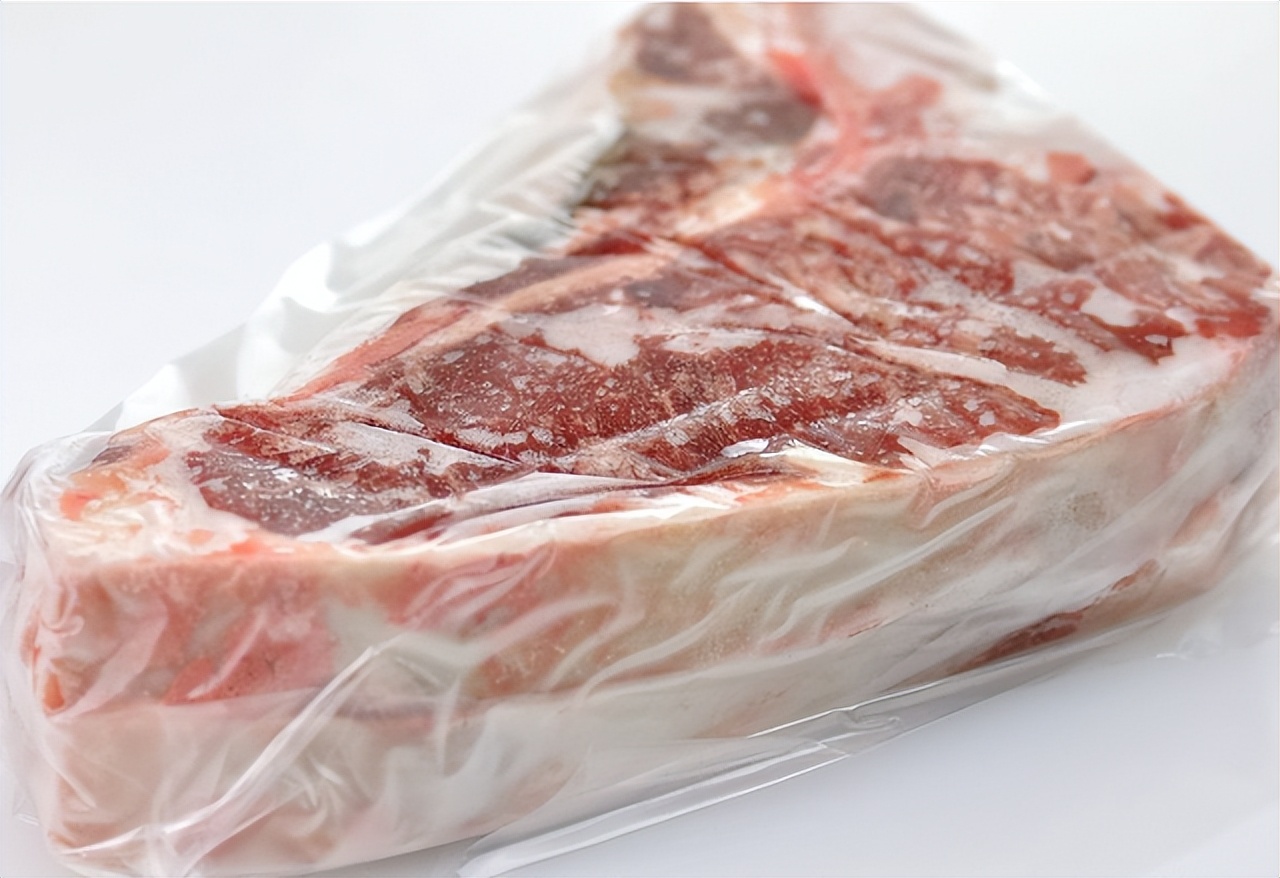 冰箱里面的肉放了多久就不能吃了,冰箱里的肉冻多久就不能吃