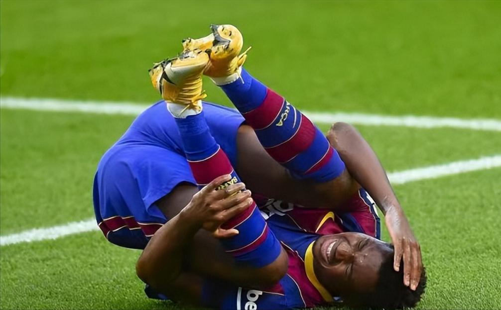 法蒂巴萨10号,巴萨青训出品17岁小将法蒂首开记