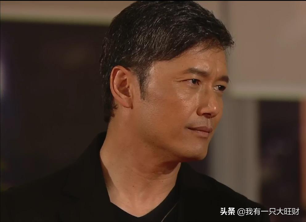 学警狙击便衣遇见盗版小妹,学警狙击小公主约见幸运王子