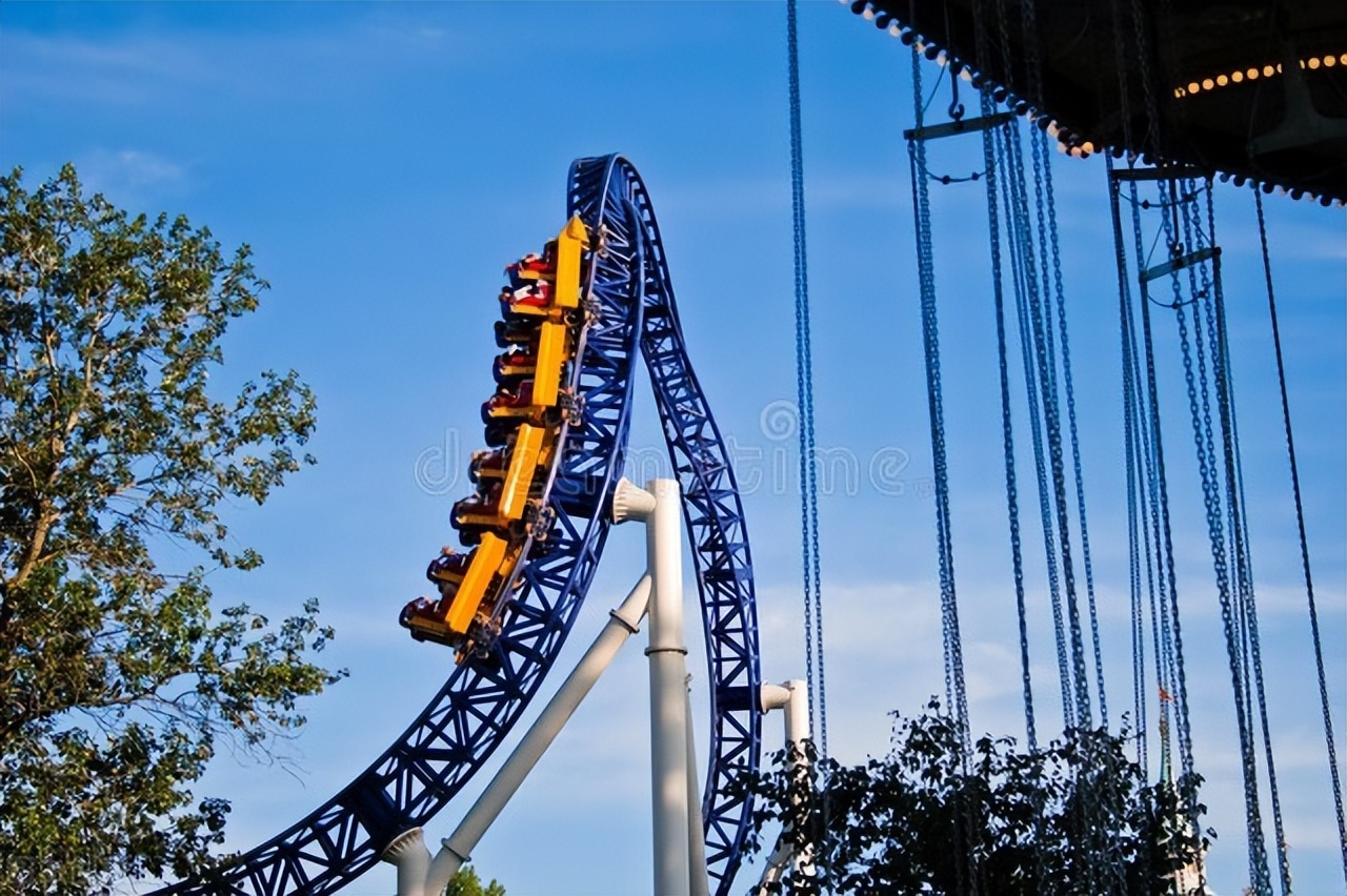 免费续杯靠谱吗,免费续杯和收费续杯