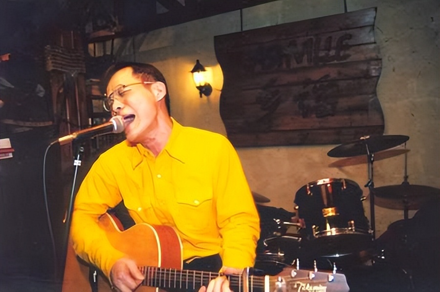 还有人爱三里屯吗？有，不过是曾经的那个