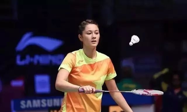 女人打羽毛球的危害,女人打羽毛球技巧