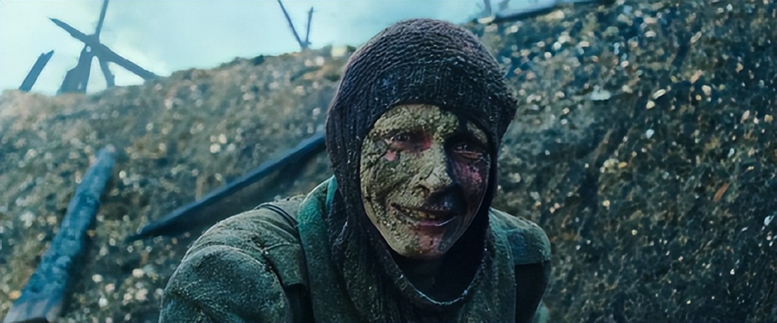 一上映就登票房榜首看完大呼过瘾,首播便拿下收视第一