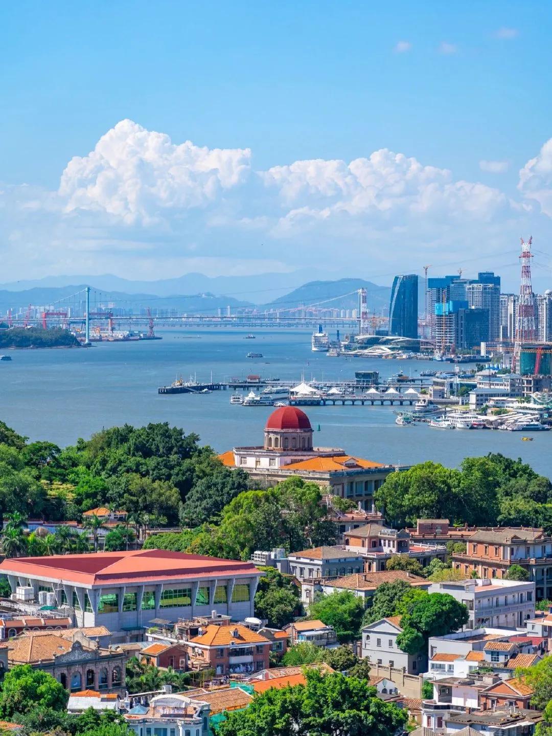 厦门本地人画的厦门地图游玩攻略，只有重点