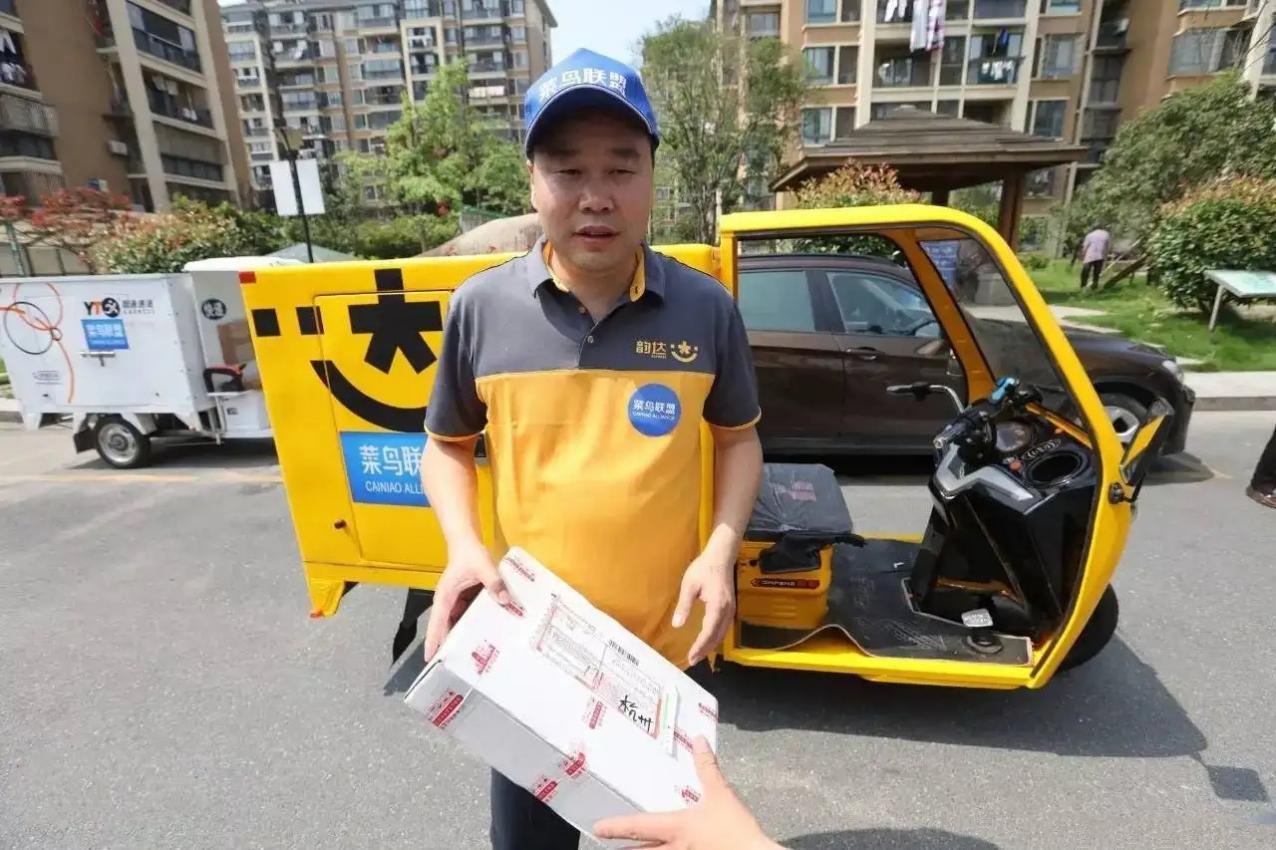 从打工妹到百万女老板,从辍学打工妹到潮汕女首富