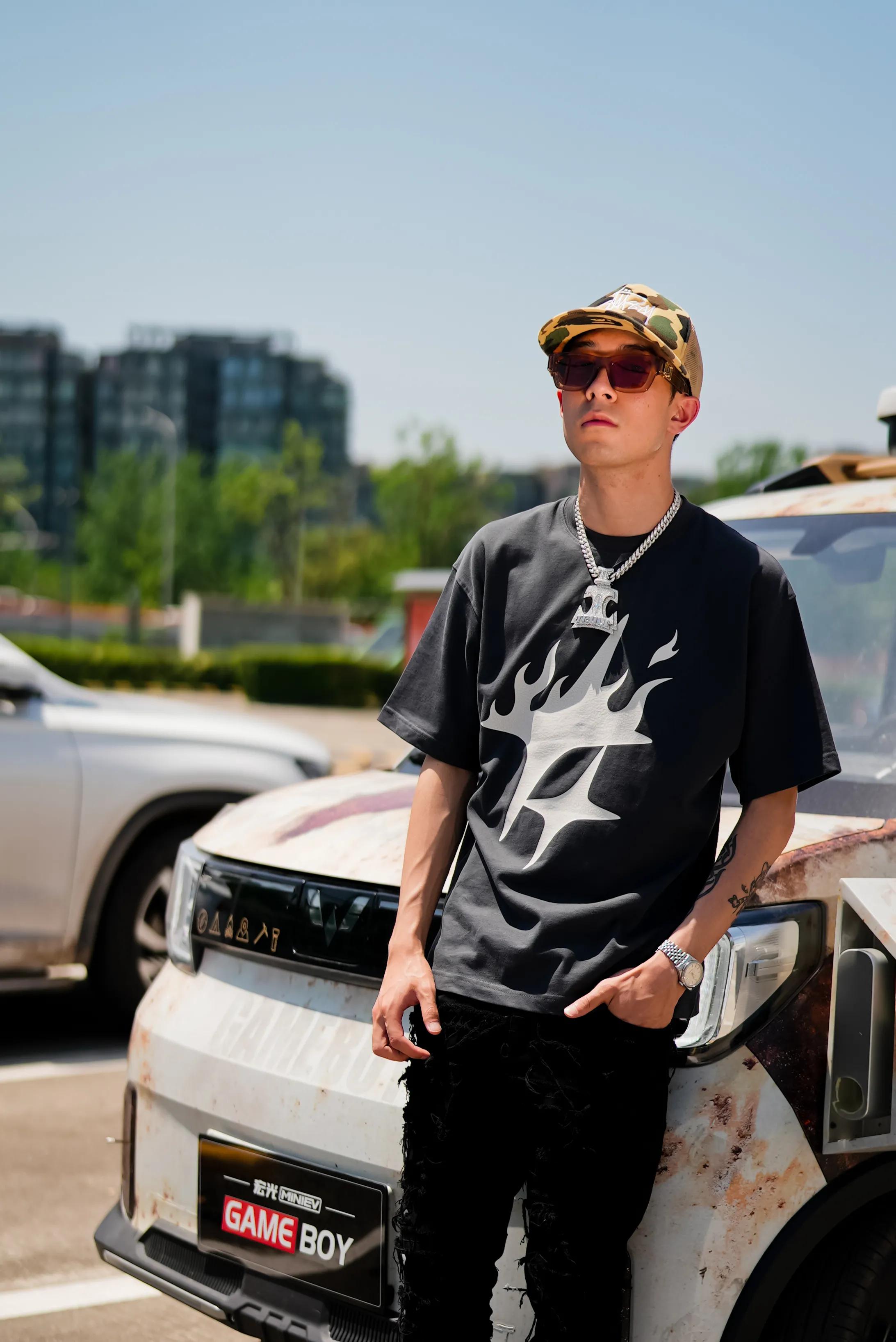 宏光miniev敞篷版上市,宏光miniev敞篷版街拍改色