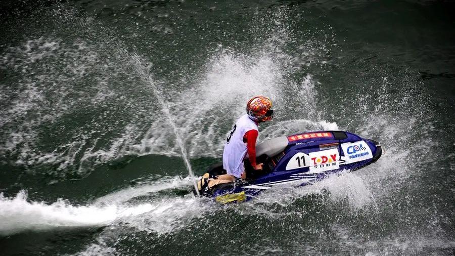 水上运动摩托艇视频,摩托艇冲浪运动