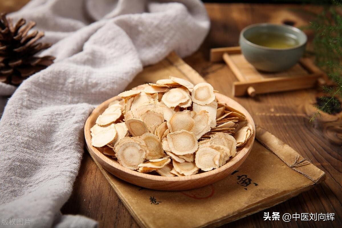 胃寒反酸中药方,胃寒吃温胃舒颗粒