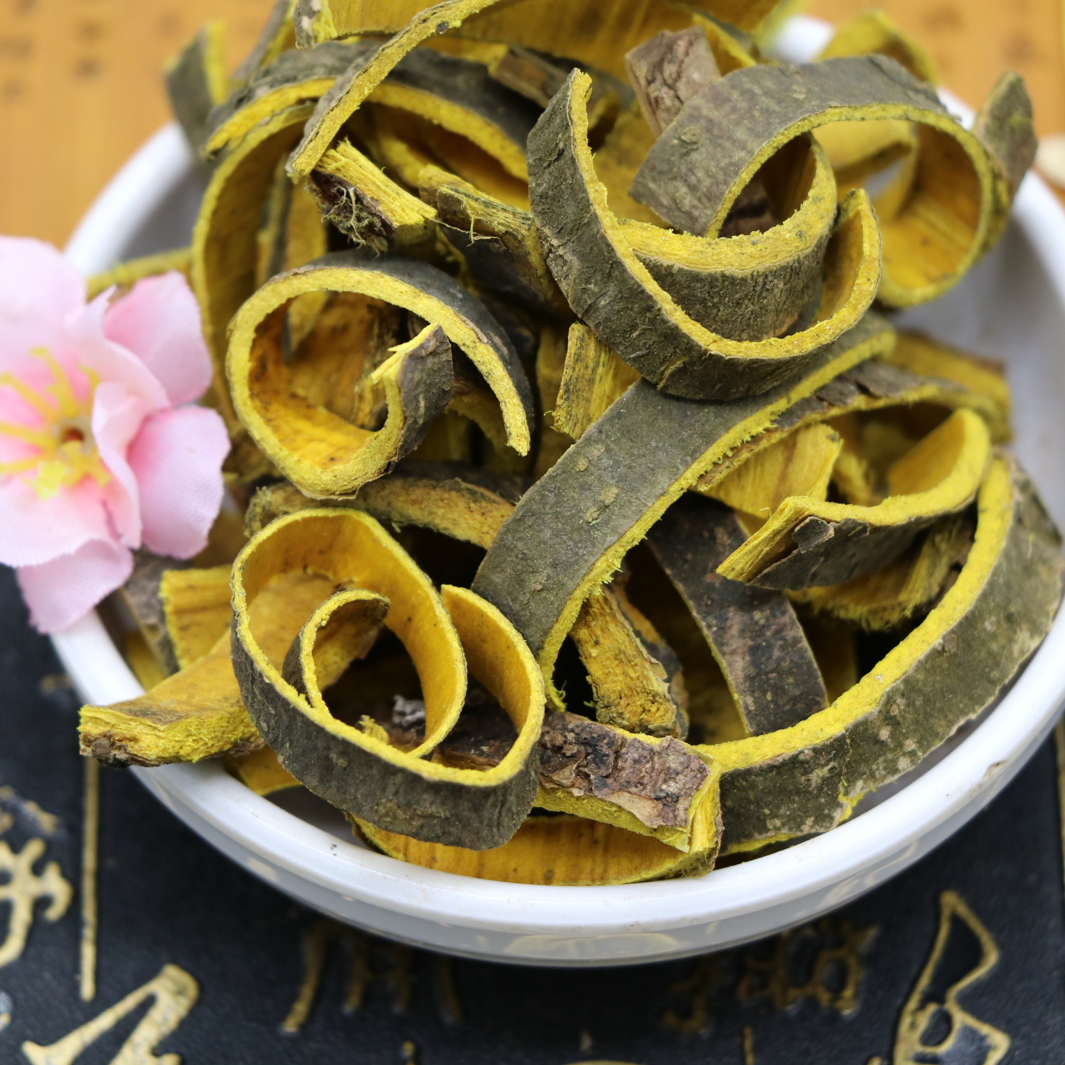 长痘痘怎么内服有用,内服祛痘痘良方