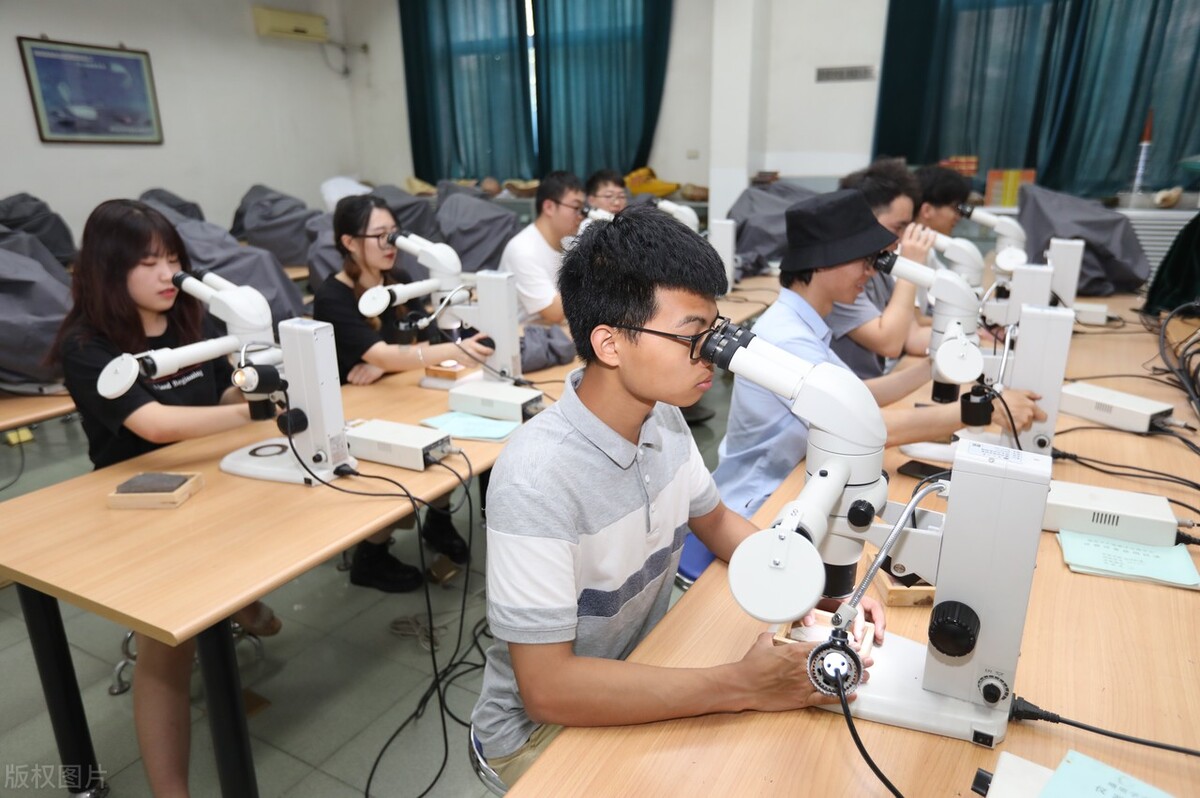 中考家长该为孩子怎么规划,中考完后如何规划孩子的学习