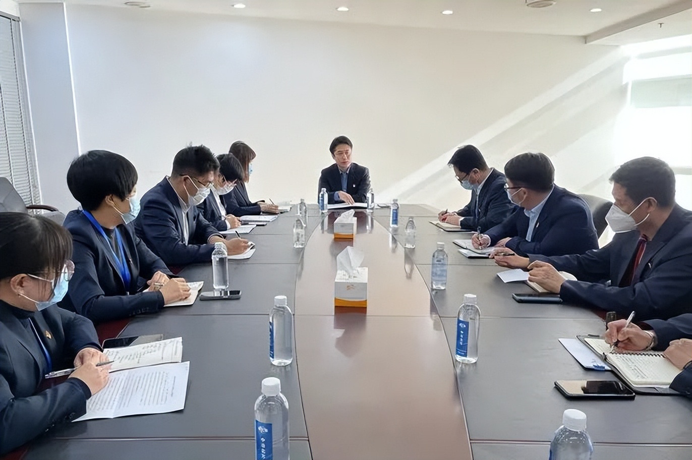 凝心聚力接续奋斗丨中冶北方班子成员深入基层宣讲*党**的十九届六中全会精神