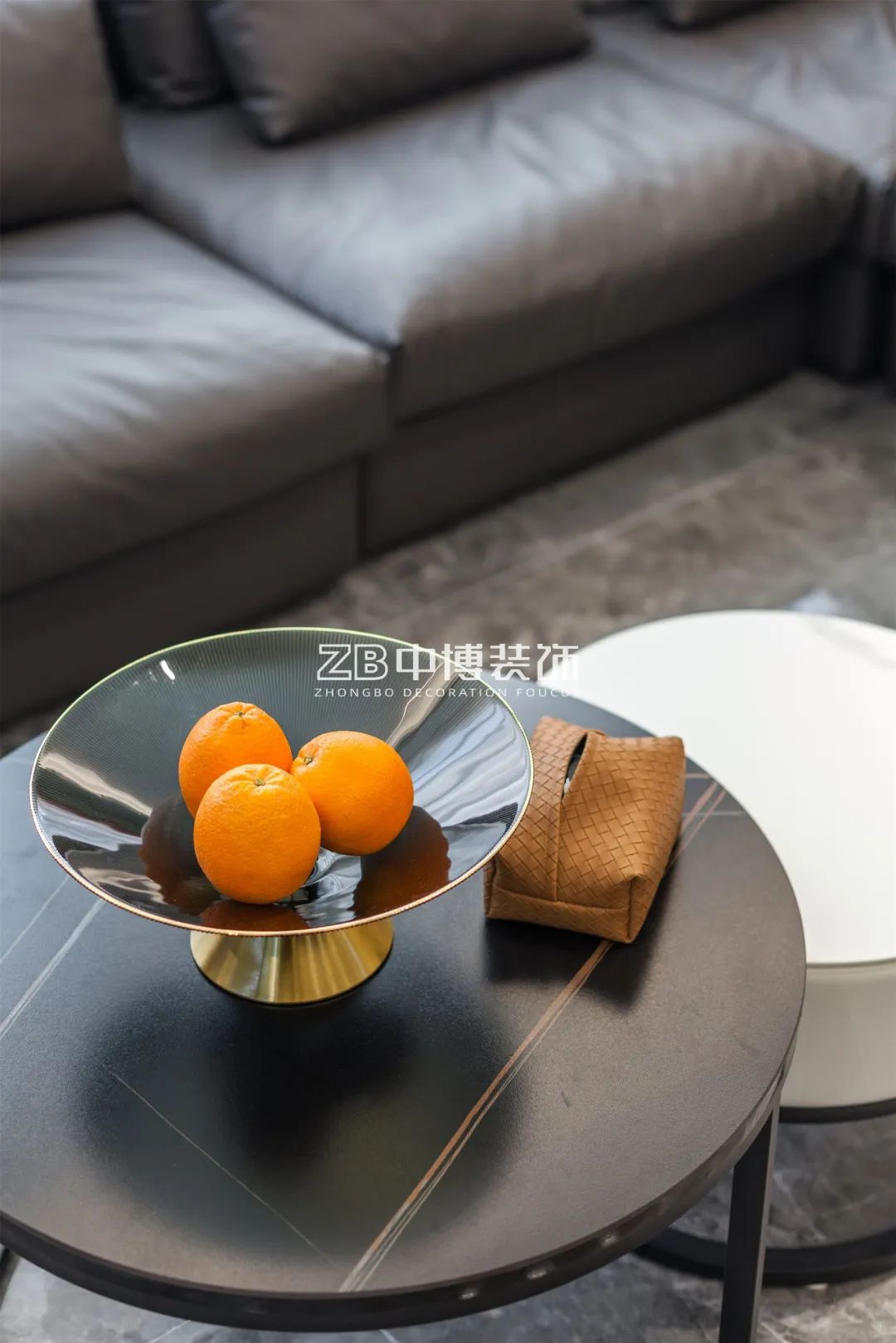 138平米简约轻奢灰白装修得多少钱,88平米灰白现代轻奢装修风格