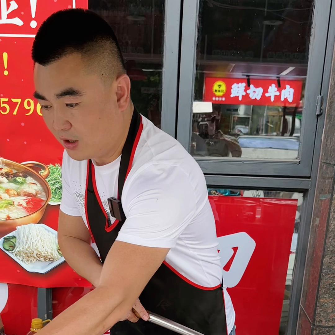 辣卤卤虾卤水怎么调,辣卤小龙虾卤水变黑怎么处理