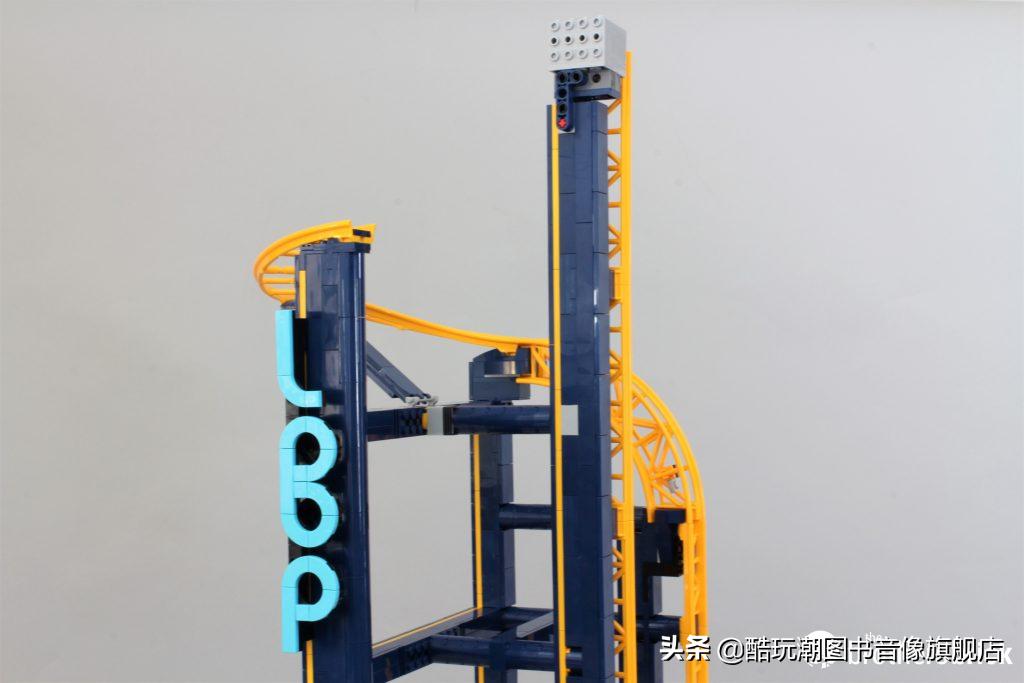 乐高翻滚过山车开箱并拼装,乐高过山车10303开箱