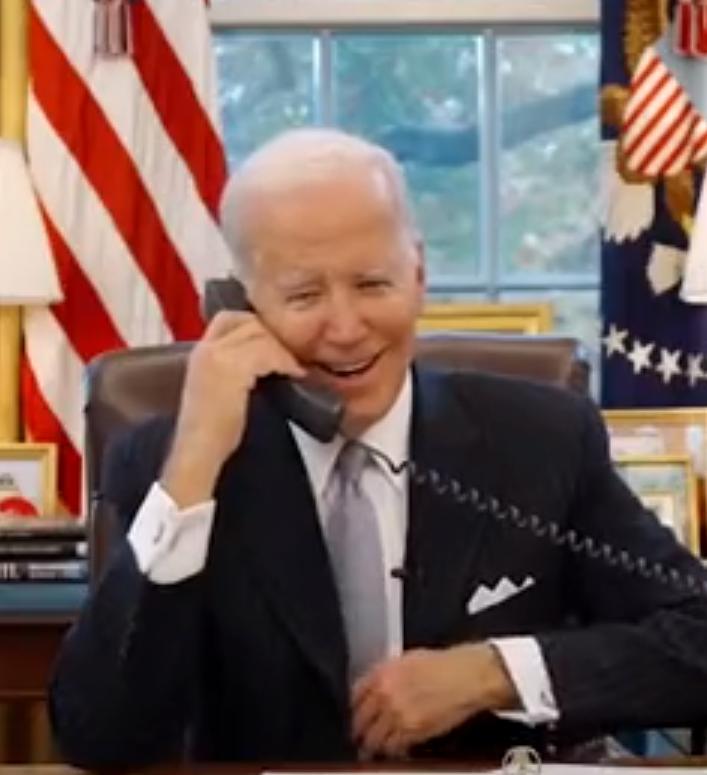 刚过完80大寿，拜登惦记世界杯“战况”，连线美国队加油鼓气