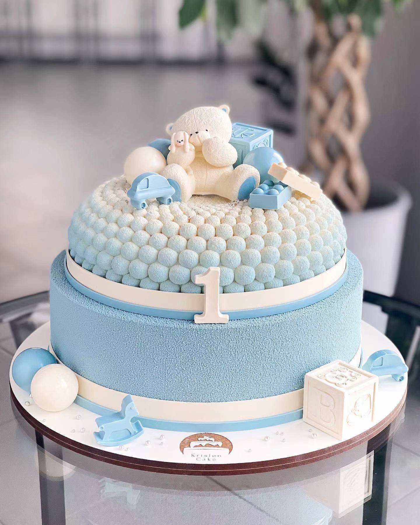 今天给大家做一款好看的蛋糕造型,美味又高颜值的蛋糕造型充满创意