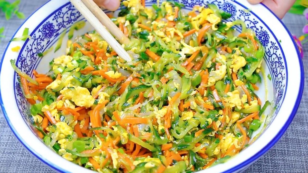 肝火旺睡眠不好怎么调理吃什么,肝火旺睡不好可以喝决明子茶吗