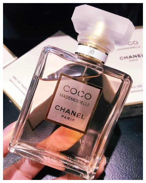 凡士林在日常生活中是用来干嘛的,真正的凡士林有什么好处