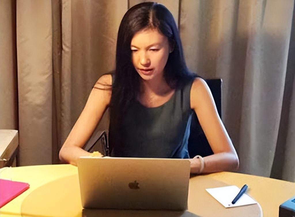 沈阳首位盲人模特,沈阳50岁女性模特