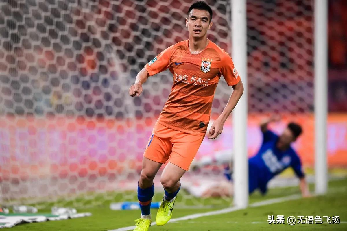 齐鲁大战火爆场面,齐鲁德比火爆场面