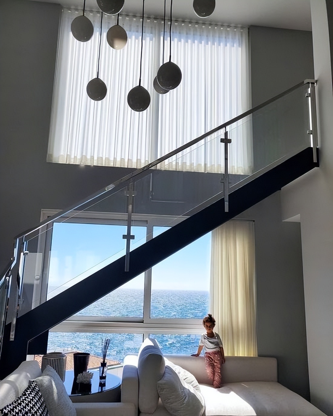 盘点近3届世界杯表现突出的球星,世界杯最让人惊艳的球星