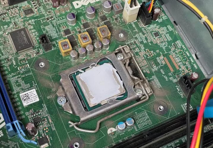 电脑深度清灰和普通清灰,用了三年的电脑清灰能提升多少