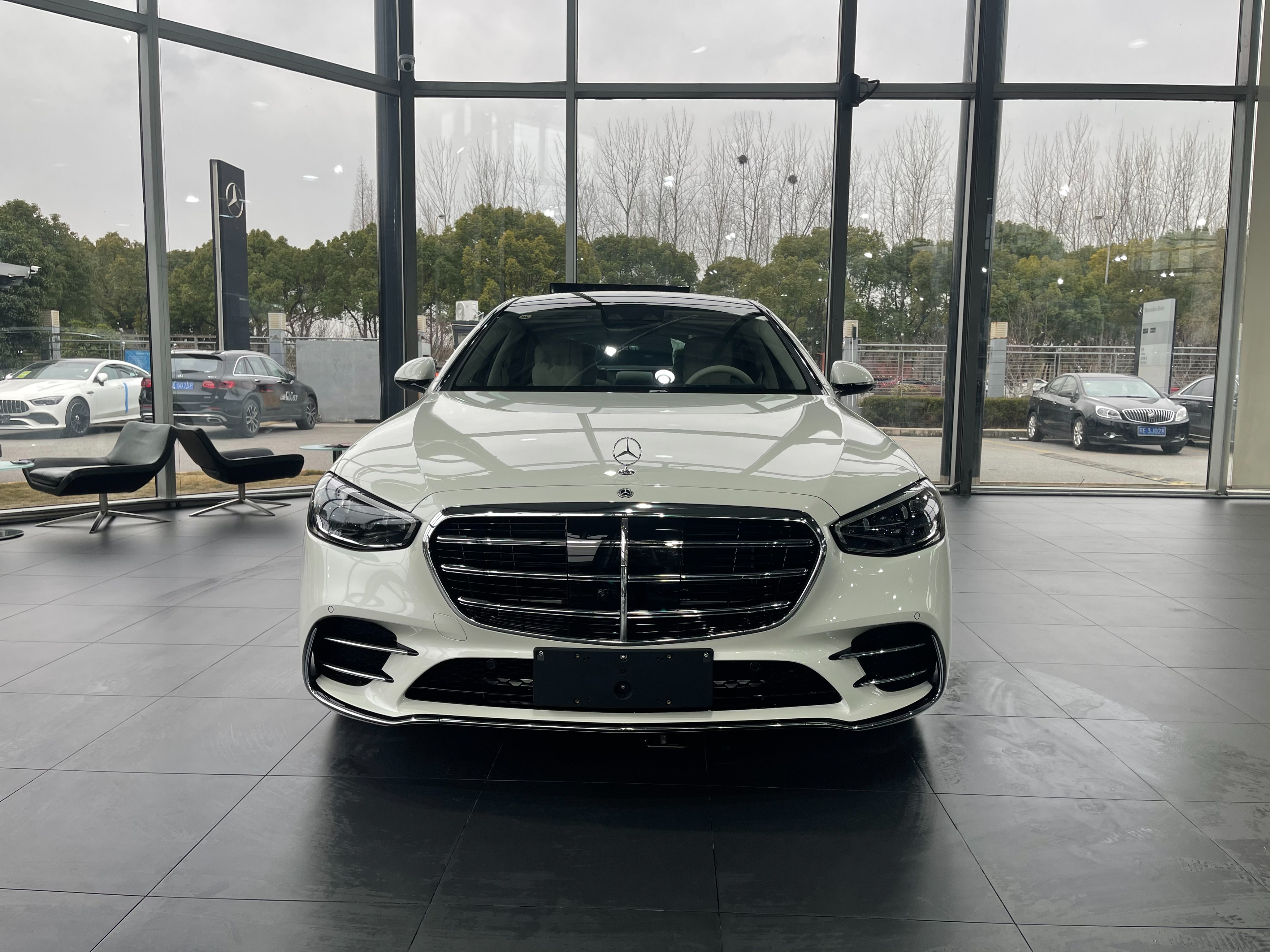 120万左右的奔驰s级,120万奔驰s450l