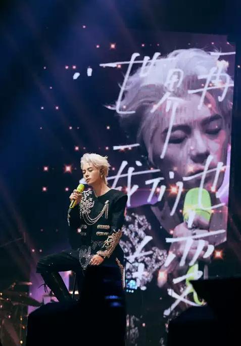 王栎鑫演唱会深圳官宣,王栎鑫演唱会2024