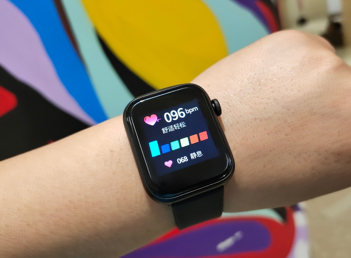 智能手环和手表应该怎么选？区别越来越小，价格为何却差这么多？