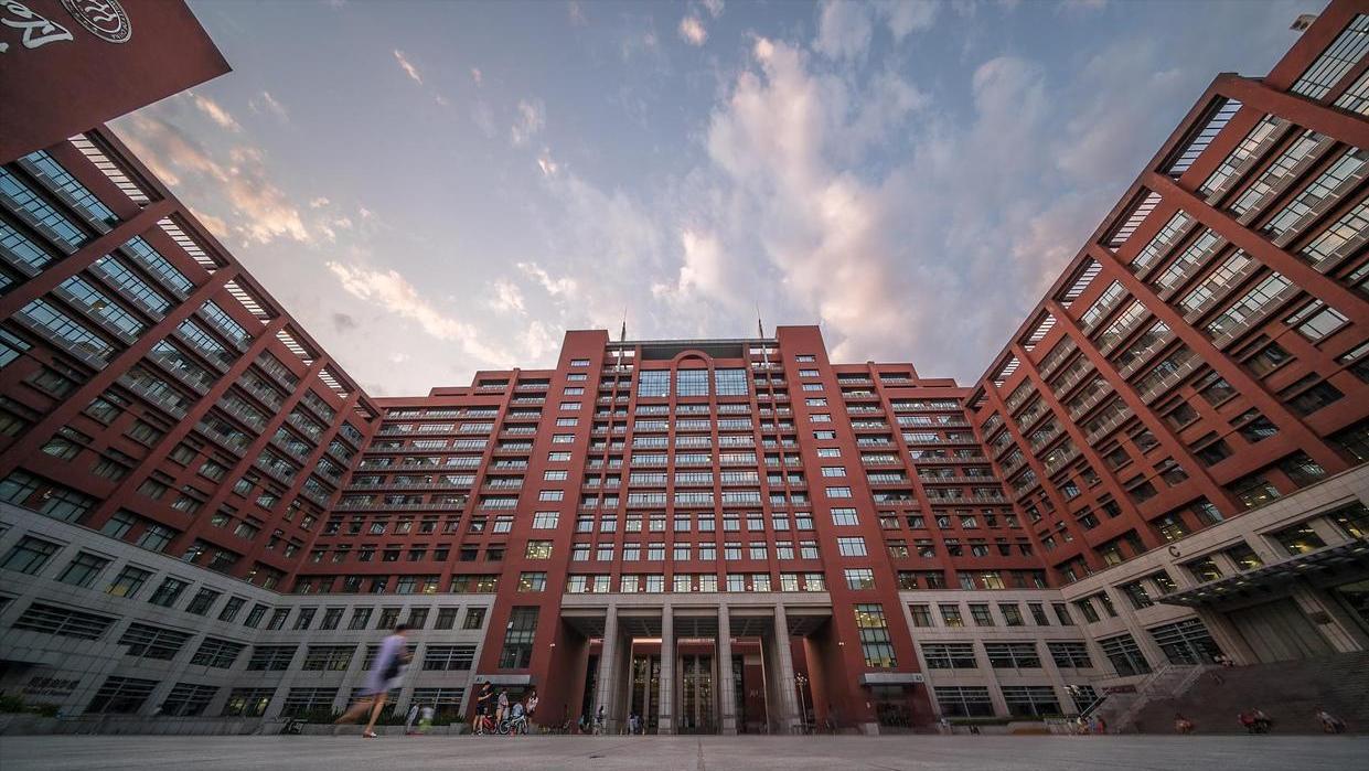 中国10大热门专业高校排名,十大名牌大学的热门专业