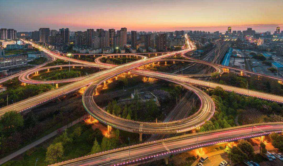 交通是经济发展的命脉,交通是经济发展的根本原因吗