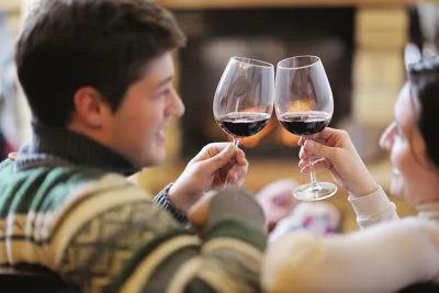 高血压喝了一杯酒怎么办,得了高血压又爱喝酒怎么办