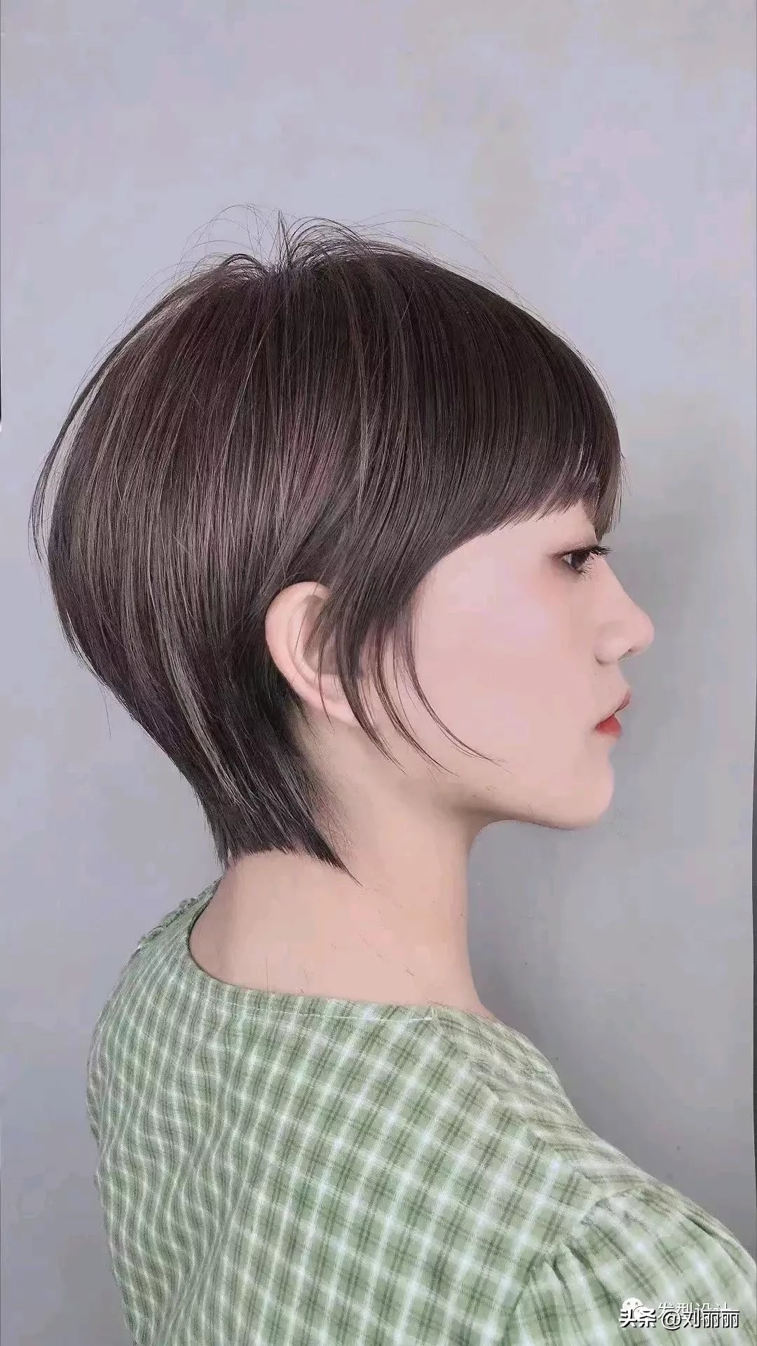 今年最流行的十款发型长短都好看,中年短发型女2021流行发型减龄