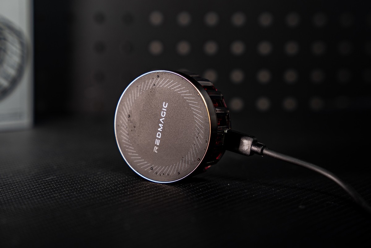 红魔散热器4pro磁吸版开箱,红魔散热器4pro磁吸版几分钟结冰