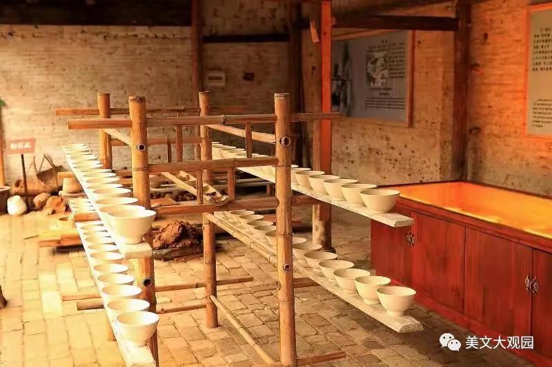 美文美声｜慧子的瓷像店