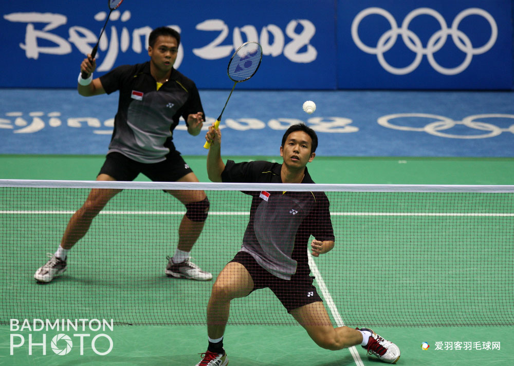 十大公认高端羽毛球球拍,盘点羽毛球队员用的羽毛球拍