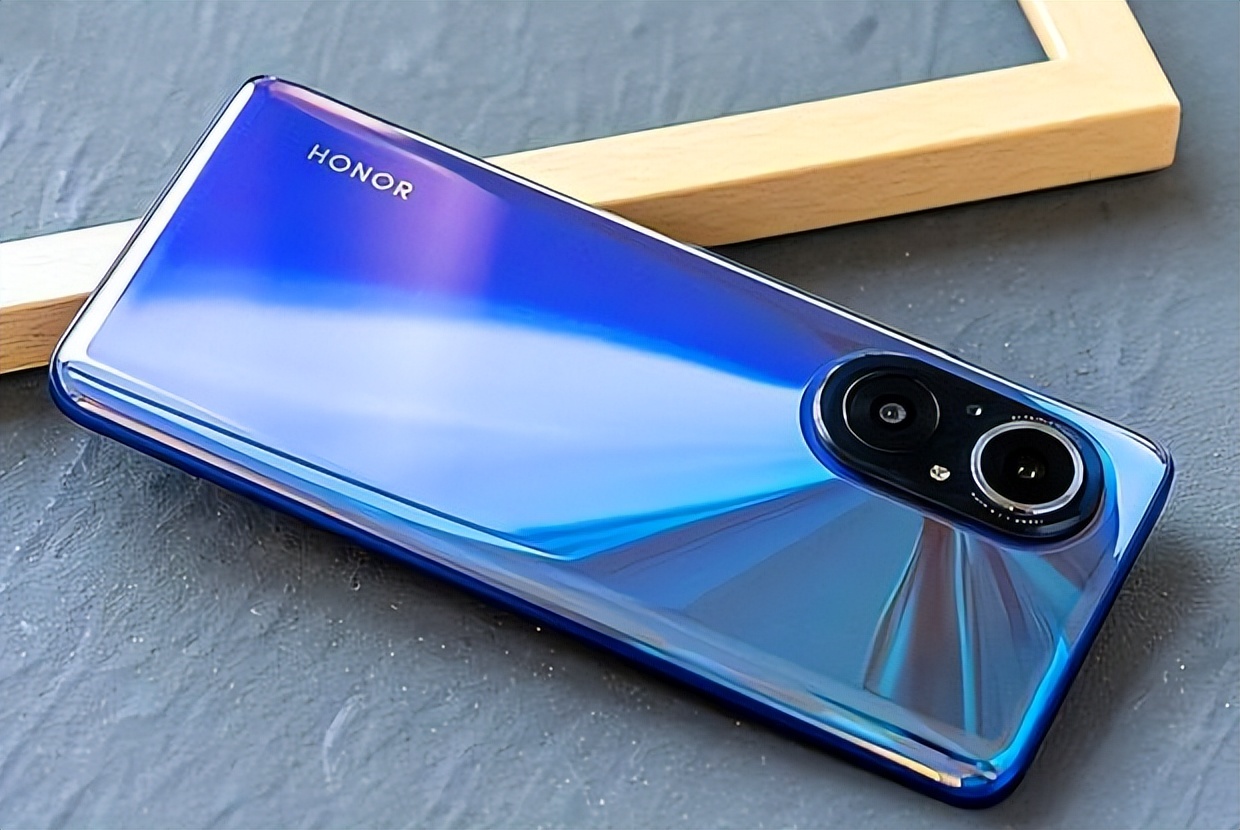 华为以及荣耀品牌发展策略,华为什么时候成立荣耀子品牌