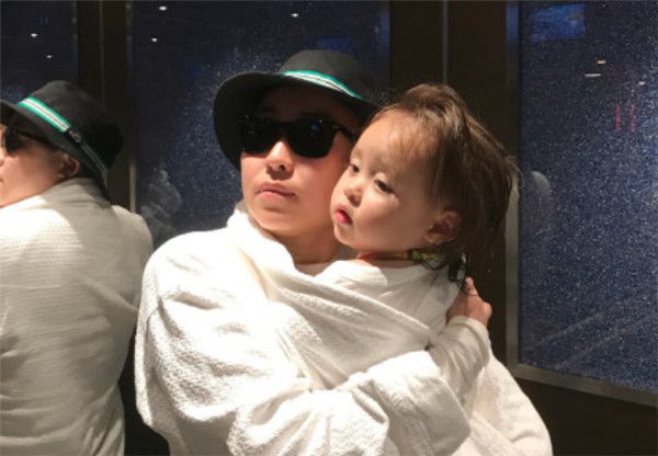 瑕佸瀛愪笉瑕佷笀澶殑濂充汉,瑕佸皬瀛╀笉瑕佸瀛愮殑鐢蜂汉