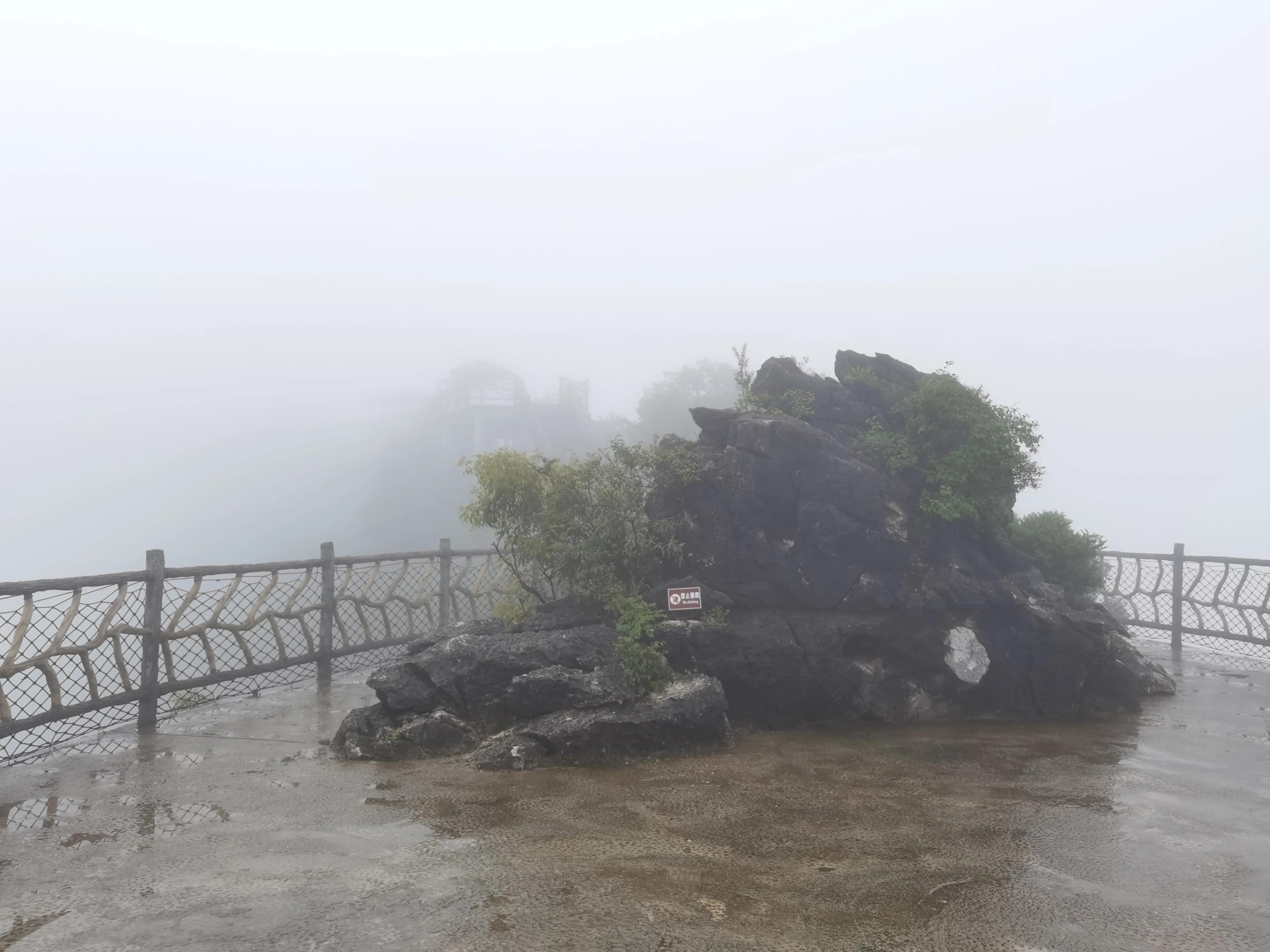 桂林阳朔如意峰一镜到底,阳朔如意峰全景