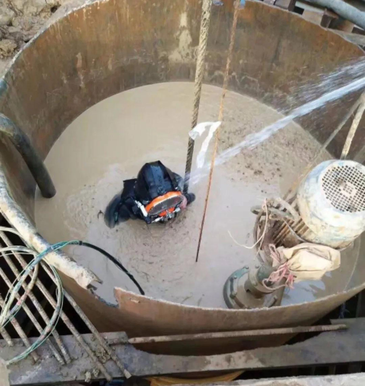 打桩机钻头很贵吗,打桩机钻头断了严重吗