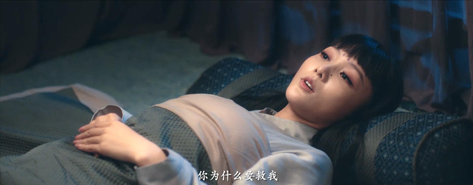 女配露大腿，反派成X战警，同样《华英雄》，胡兵比郑伊健差远了