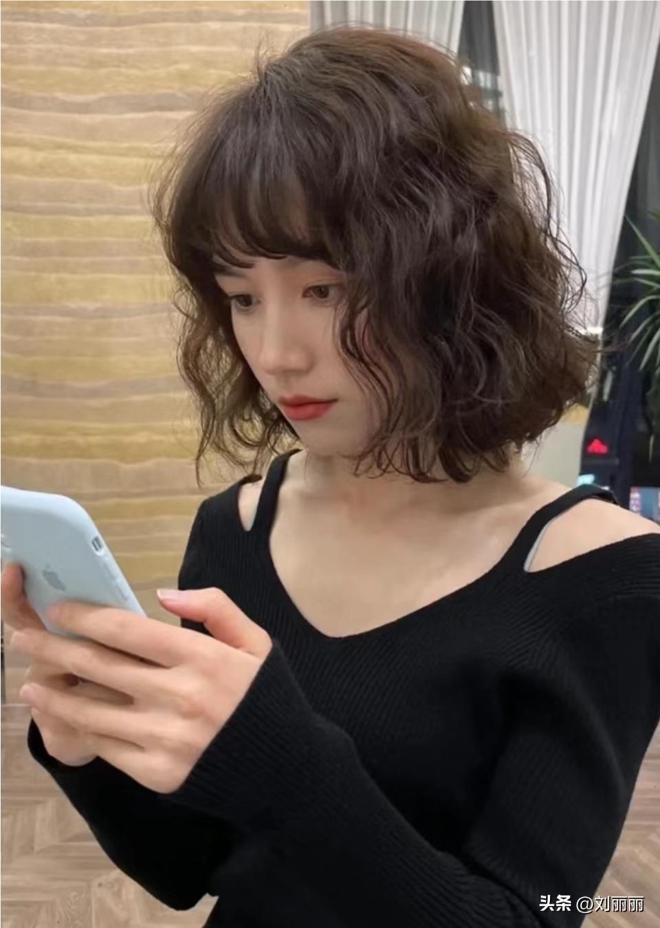 今年流行剪哪种女发,今年最流行的女发裁剪