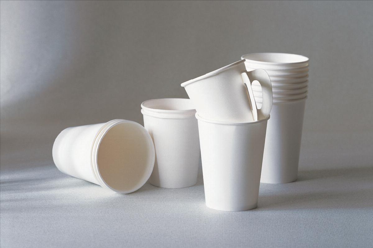 喝水用什么杯子比较健康,喝水用什么杯子最健康