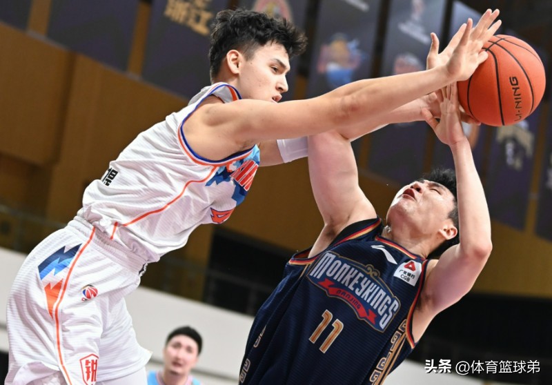 CBA已无弱旅，多支球队已强势翻身，但这也只是一个开始
