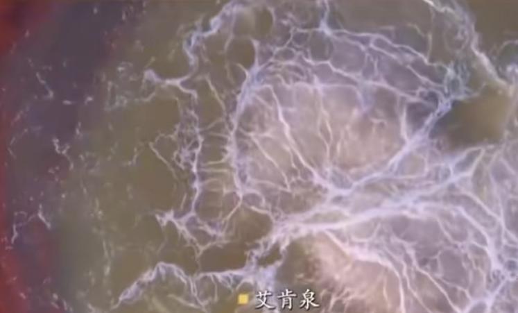 探索发现柴达木湖未解之谜,柴达木盆地的恶魔之眼的形成原因