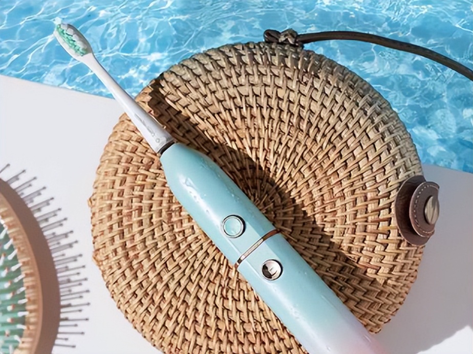 父亲节送电动牙刷,父亲节礼盒电动牙刷合适吗