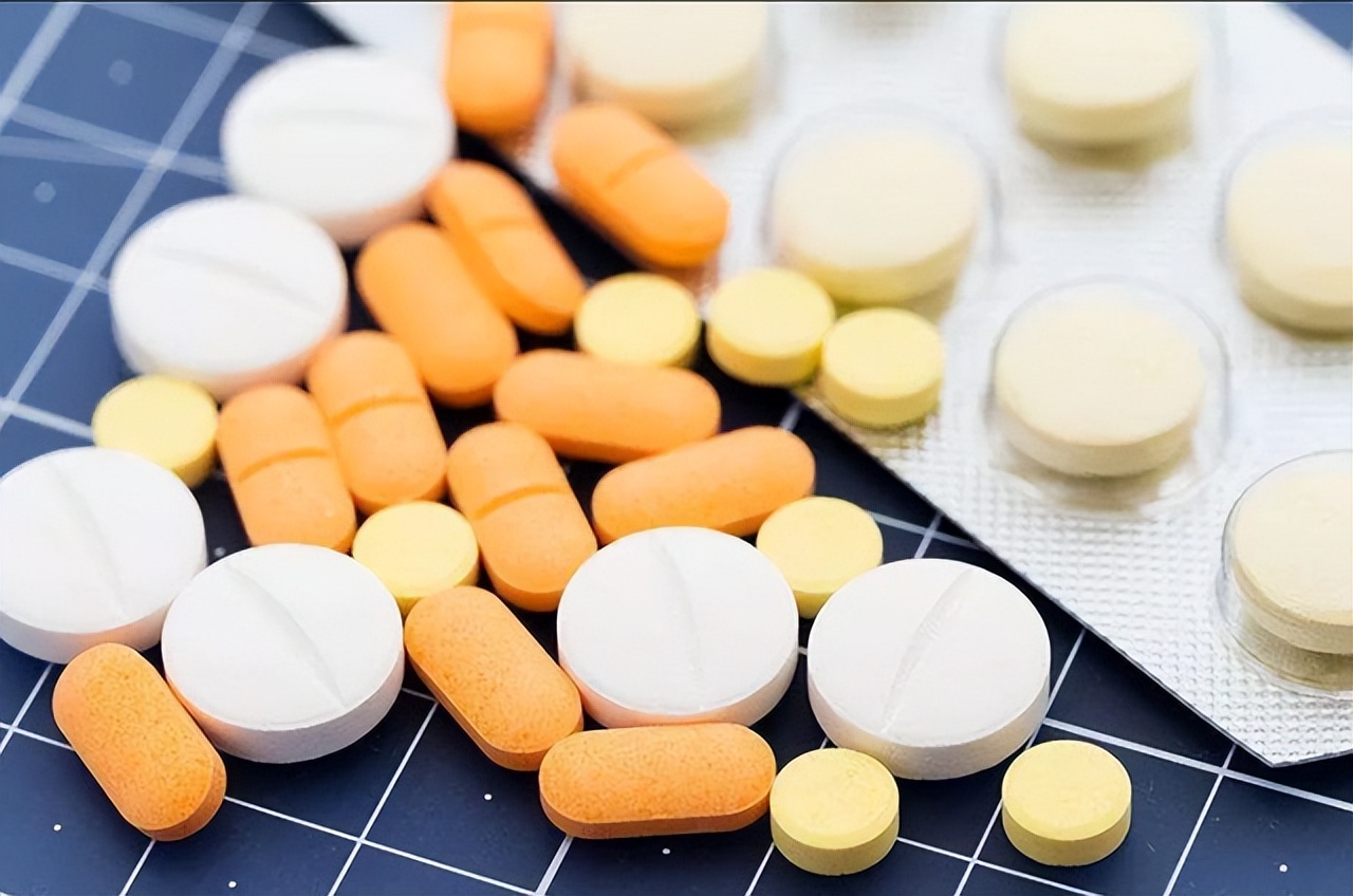 40以后女子每天一粒叶酸的利弊,50岁女人吃叶酸每天几粒