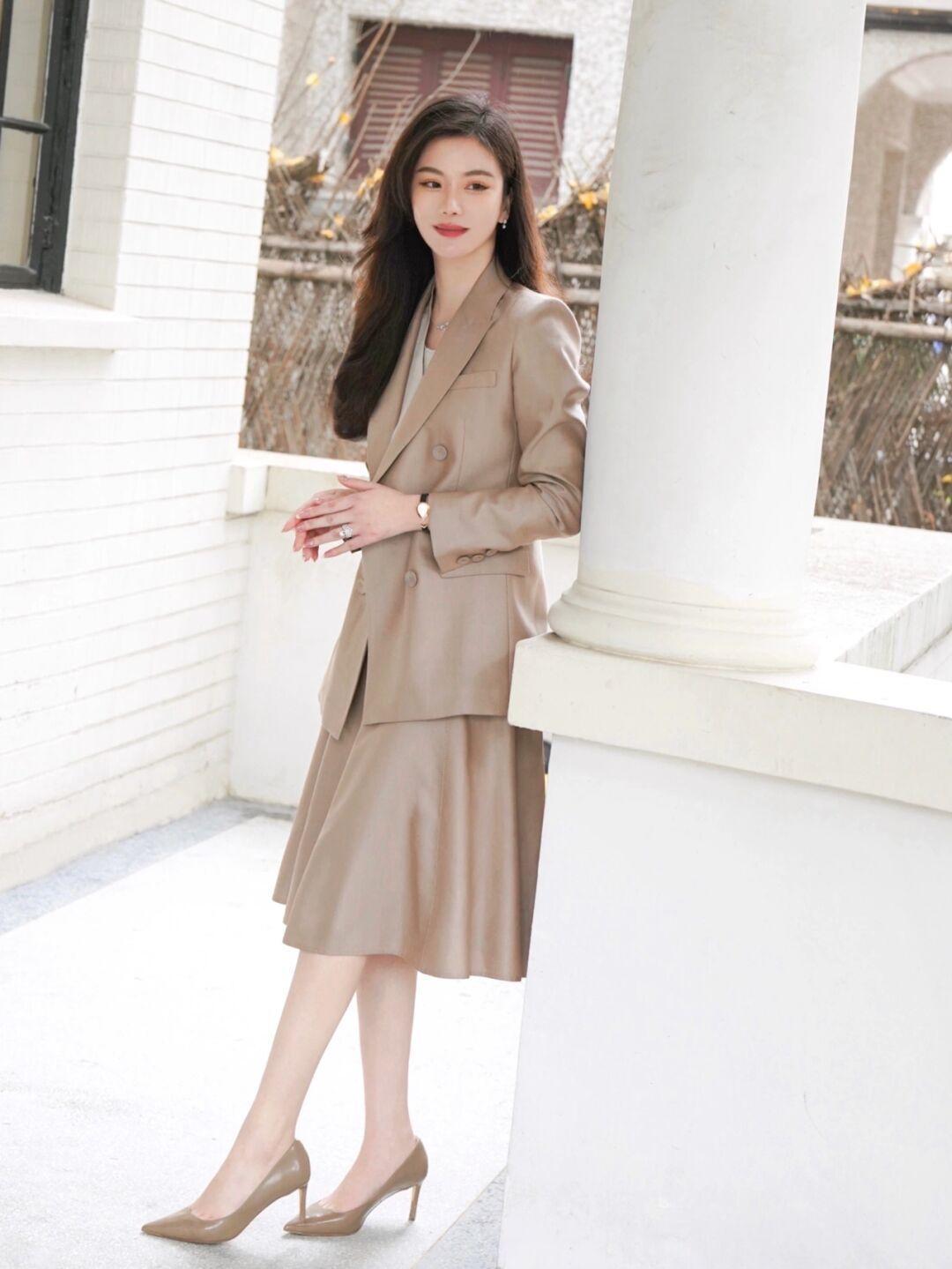 不同职场西装穿搭,职场想要正式又不刻板的穿搭