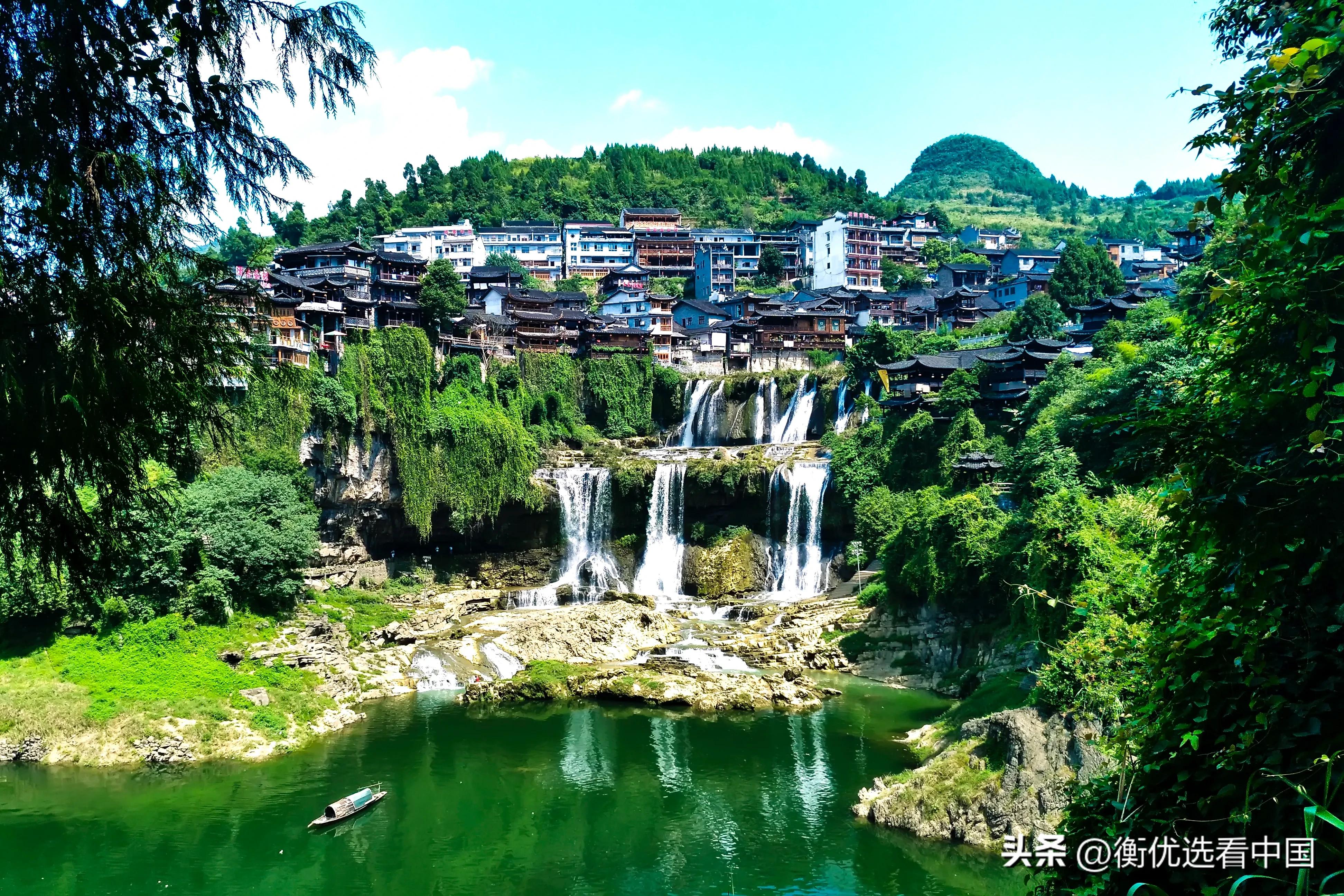 凤凰古城旅游停车避坑,凤凰古城酒吧避坑